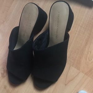 Black opened toed heels